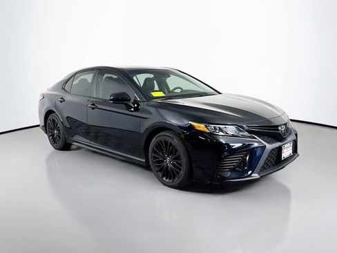 Certified 2019 Toyota Camry SE FWD image 8