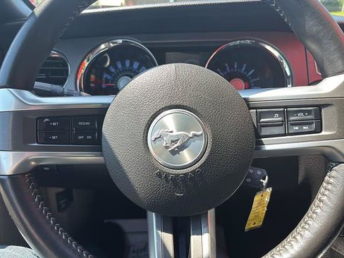 Used 2011 Ford Mustang Convertible w/ 101A Rapid Spec Order Code RWD image 23