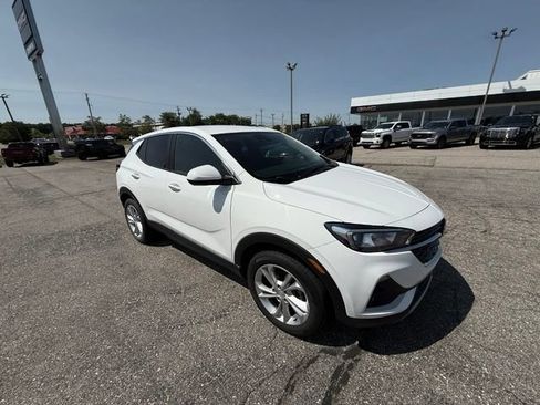 Used 2020 Buick Encore GX Preferred w/ Cold Weather Comfort Package FWD image 1