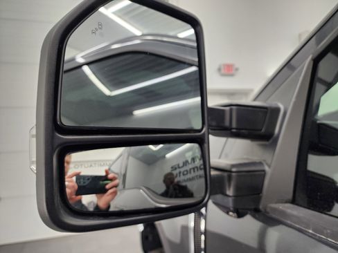 Used 2017 Ford F350 Lariat w/ Lariat Ultimate Package image 36