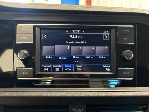 Used 2023 Volkswagen Jetta S FWD image 28