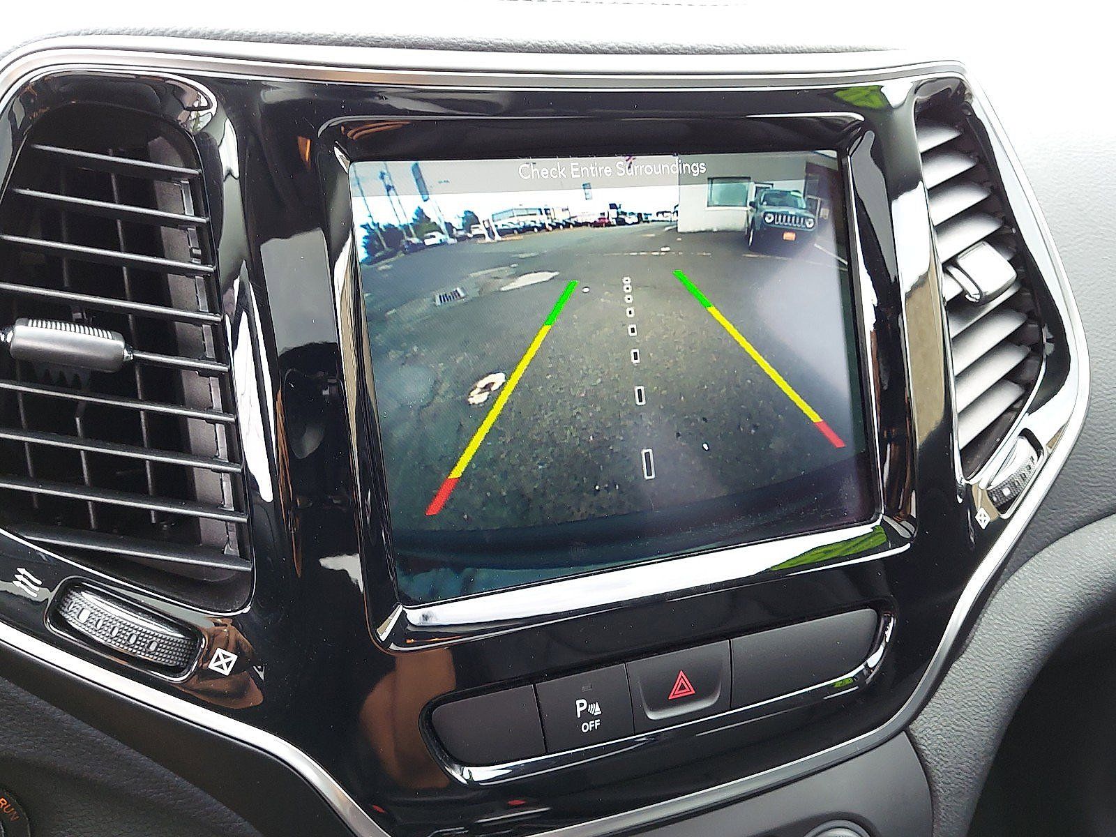 Used 2019 Jeep Cherokee Limited AWD/4WD image 19