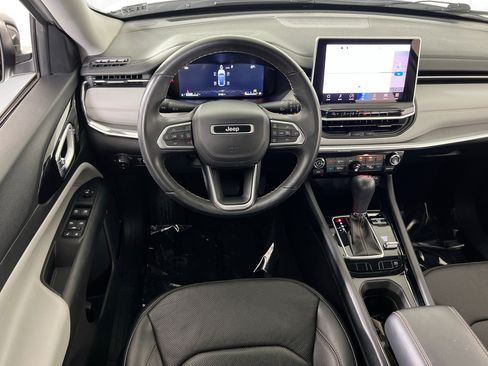 Used 2022 Jeep Compass Limited w/ Elite Group AWD/4WD image 21