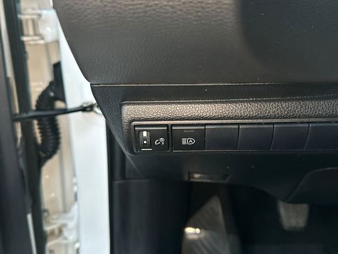 Used 2020 Toyota Corolla XSE image 33