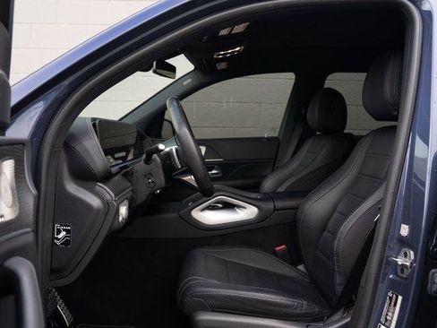 Used 2024 Mercedes-Benz GLS 450 4MATIC image 16