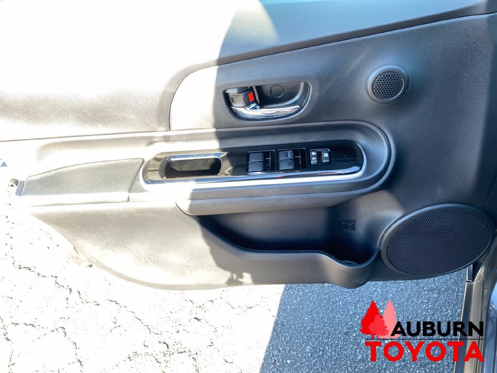 Used 2015 Toyota Prius C Four FWD image 9