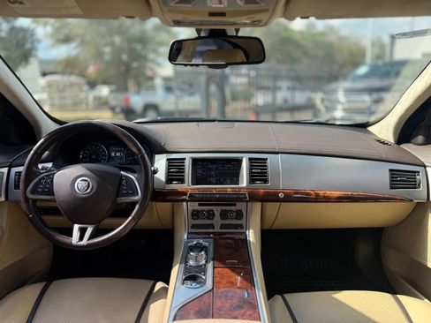 Used 2012 Jaguar XF Portfolio image 14