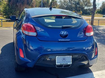 Used 2017 Hyundai Veloster Value Edition w/ Graphic Package (Lower Body)