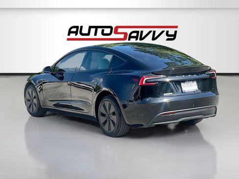 Used 2025 Tesla Model 3 Long Range RWD image 5
