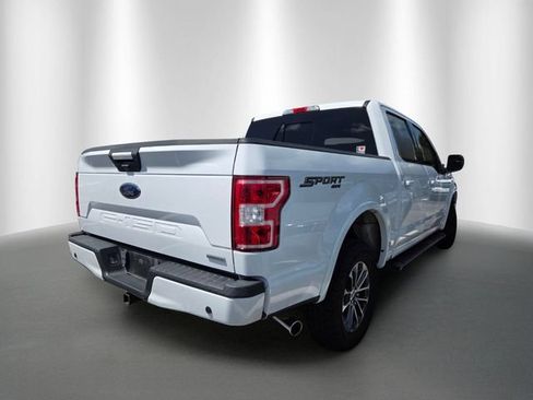 Used 2018 Ford F150 XLT w/ Equipment Group 302A Luxury AWD/4WD image 4