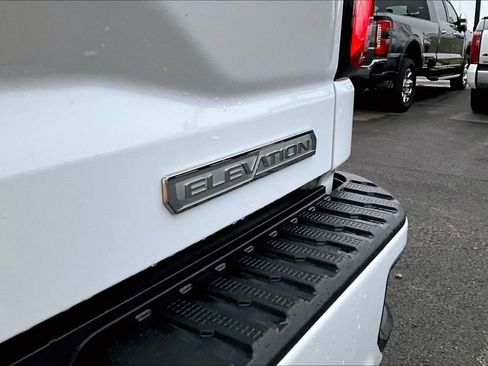 Used 2024 GMC Sierra 1500 Elevation w/ X31 Off-Road Package image 8