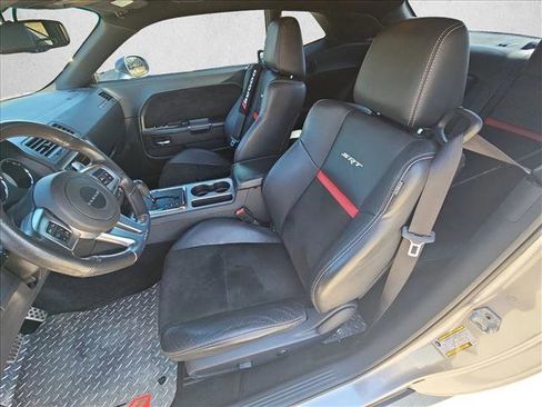 Used 2013 Dodge Challenger SRT8 w/ Harman Kardon Audio Group image 15