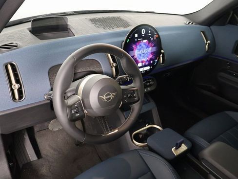 Used 2025 MINI Cooper Countryman S image 6