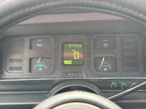 Used 1987 Ford Thunderbird RWD image 21