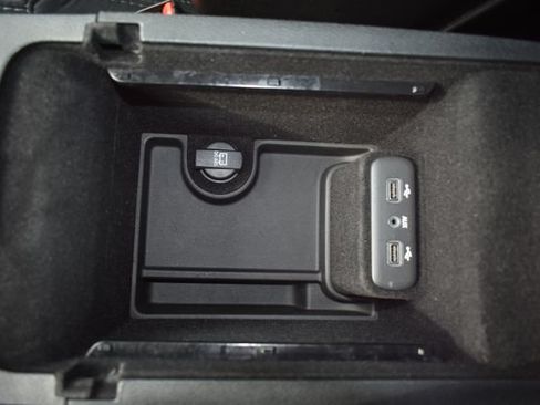 Used 2017 Dodge Charger SXT w/ AWD Plus Group image 36