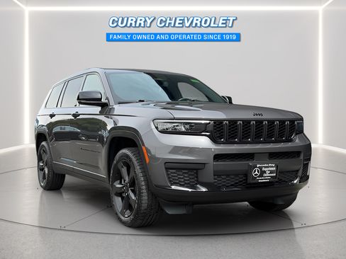 Used 2022 Jeep Grand Cherokee L Laredo AWD/4WD image 9