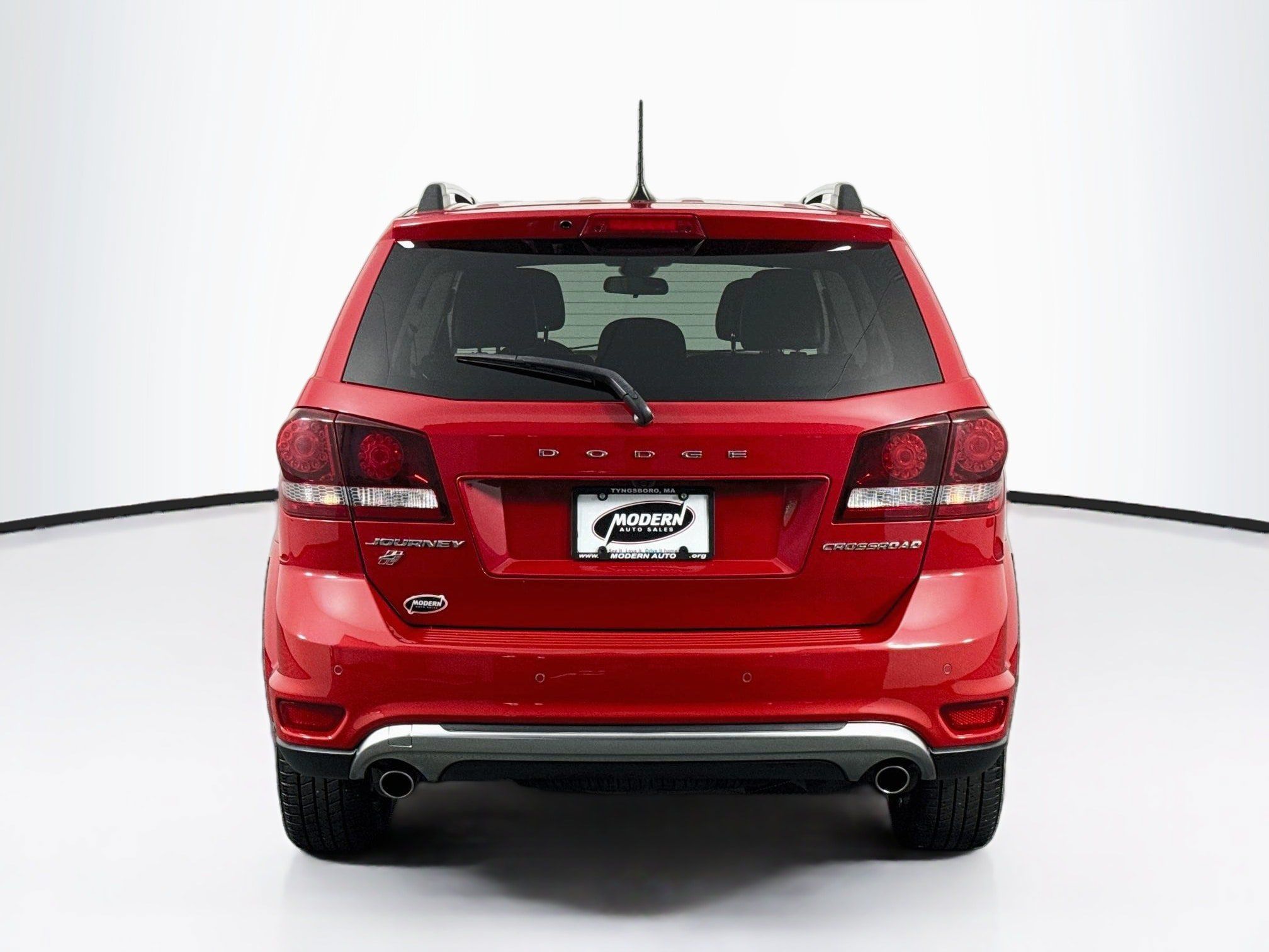 Used 2018 Dodge Journey Crossroad w/ Nav & Sun Group AWD/4WD image 14