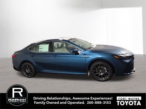 New 2026 Toyota Camry XLE image 5