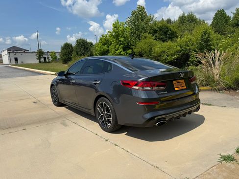 Used 2020 Kia Optima SE FWD image 3
