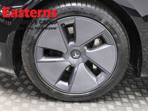 Used 2023 Tesla Model 3 Standard Range RWD image 25