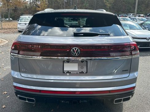 New 2026 Volkswagen Atlas Cross Sport SEL Premium R-Line image 6