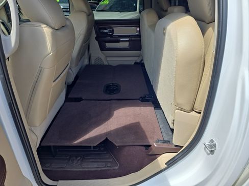 Used 2018 RAM 3500 Laramie AWD/4WD image 32