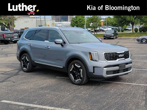 Certified 2023 Kia Telluride EX w/ EX Captain's Chair Package AWD/4WD image 1