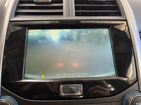 Used 2014 Chevrolet Malibu LT w/ Power Convenience Package image 25