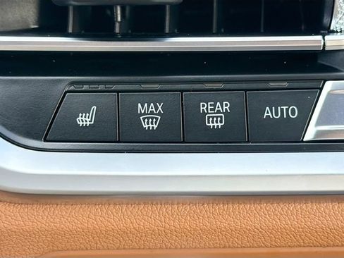 Used 2021 BMW 330e w/ Premium Package RWD image 21