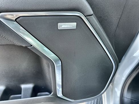 New 2026 GMC Sierra 1500 SLT image 23