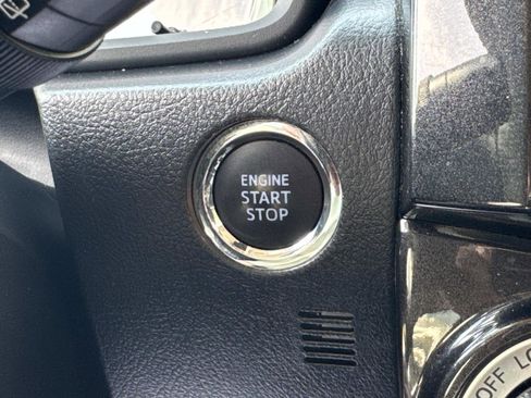 Used 2024 Toyota 4Runner TRD Off-Road image 44