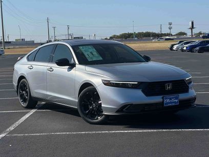 New 2025 Honda Accord SE
