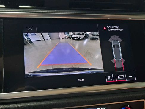 Used 2021 Audi Q3 2.0T Premium w/ Convenience Package image 31