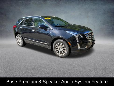 Used 2017 Cadillac XT5 Luxury w/ Driver Awareness Package AWD/4WD image 9