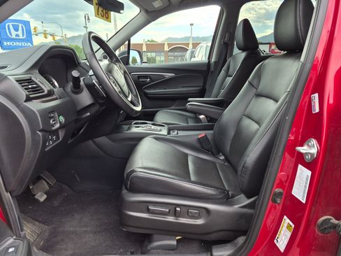 Certified 2023 Honda Ridgeline RTL image 17
