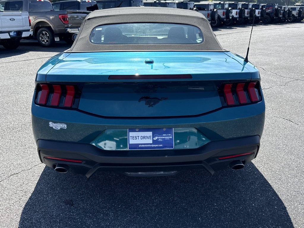 Used 2026 Ford Mustang Premium RWD image 6
