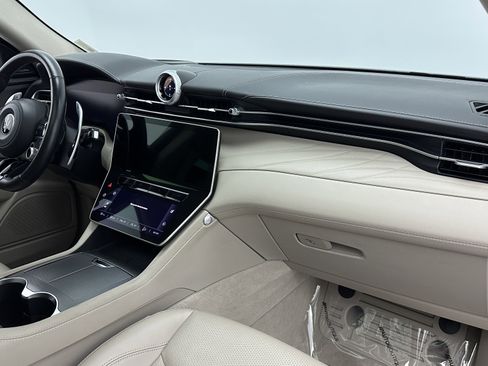 Used 2023 Maserati Grecale GT image 41