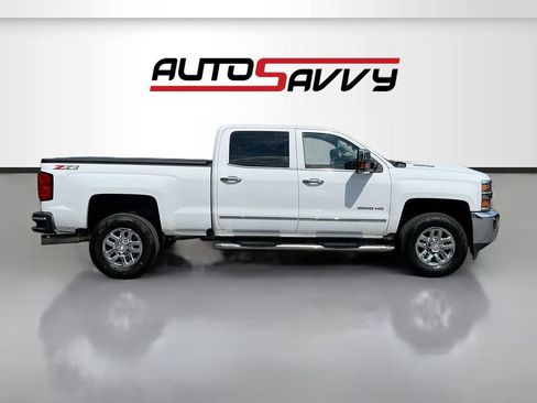Used 2019 Chevrolet Silverado 2500 LTZ w/ Duramax Plus Package AWD/4WD image 8
