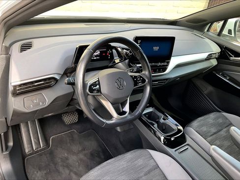 Certified 2022 Volkswagen ID.4 Pro image 13
