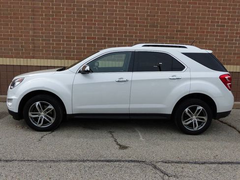 Used 2016 Chevrolet Equinox LTZ w/ Enhanced Convenience Package AWD/4WD image 7