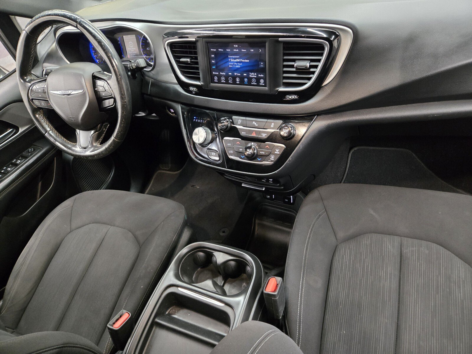 Used 2019 Chrysler Pacifica Touring Plus w/ S Appearance Package FWD image 14