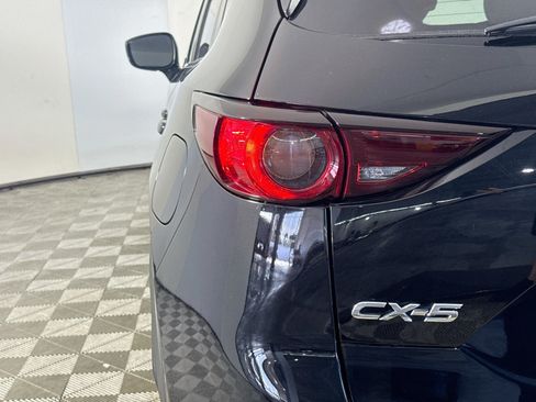 Used 2018 MAZDA CX-5 Touring w/ Preferred Equipment Package FWD image 36