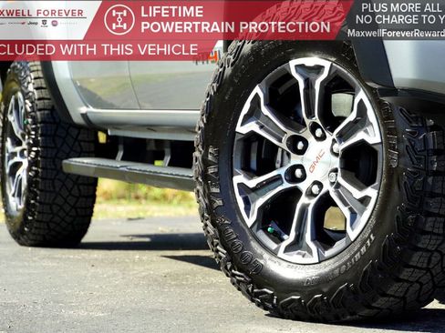Used 2024 GMC Canyon AT4 w/ AT4 Premium Package image 4