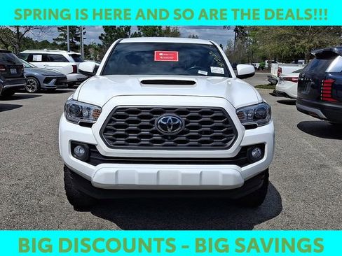 Used 2023 Toyota Tacoma TRD Sport w/ Advanced Technology Package image 3