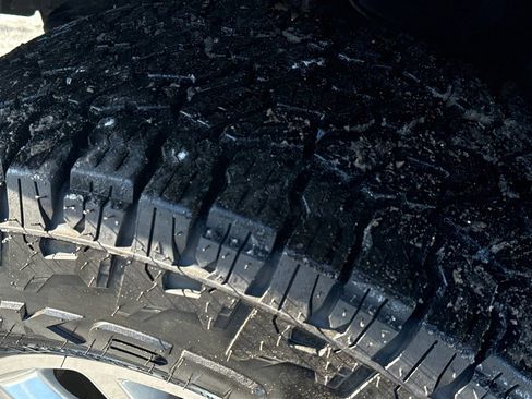 Used 2017 RAM 3500 Laramie image 10