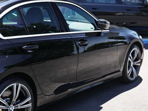 Used 2024 BMW 330i xDrive Sedan w/ Premium Package AWD/4WD image 8