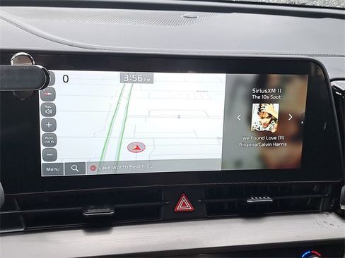 Used 2023 Kia Sportage EX image 27