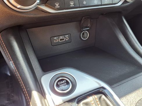 Used 2022 Nissan Sentra SR w/ Electronics Package FWD image 8