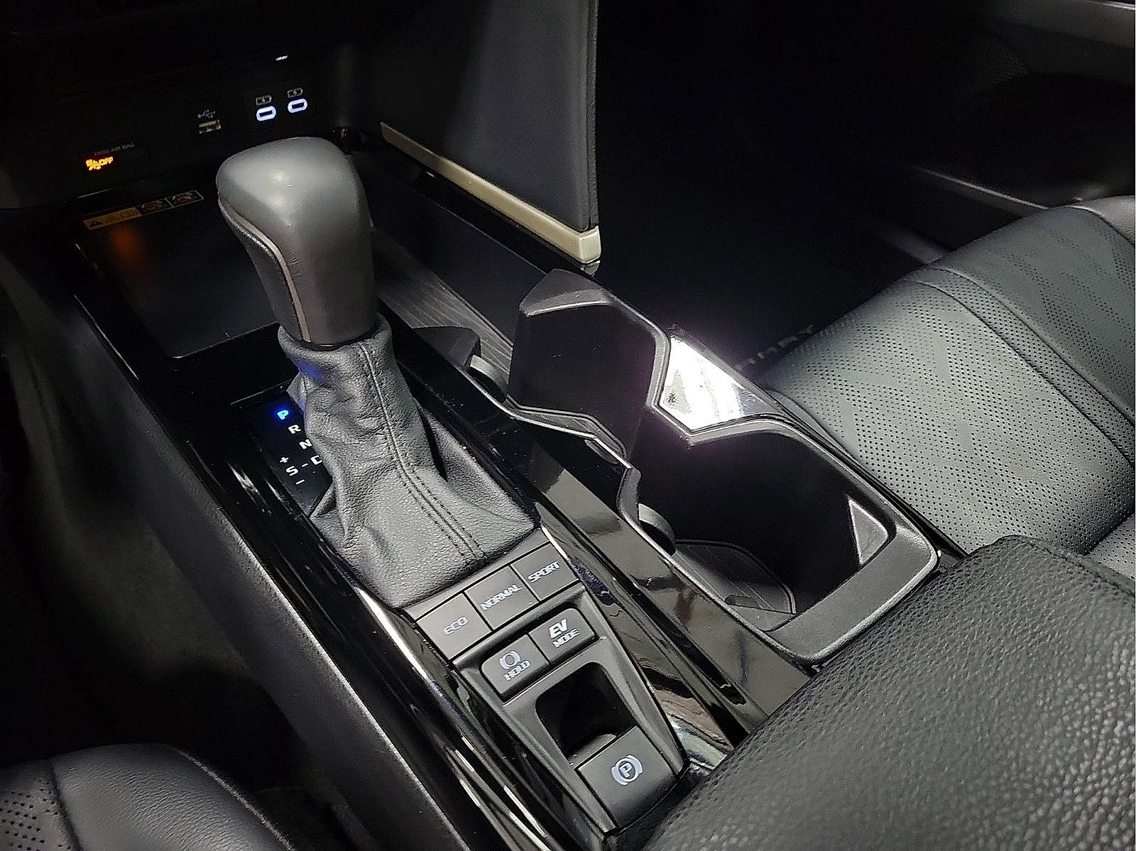 Certified 2025 Toyota Camry XSE w/ Premium Plus Package FWD image 19