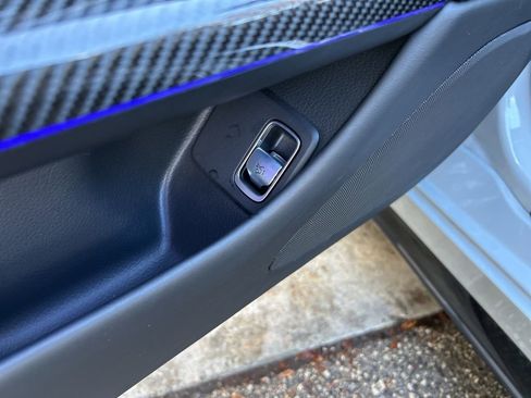 Used 2022 Mercedes-Benz SL 63 AMG 4MATIC image 44